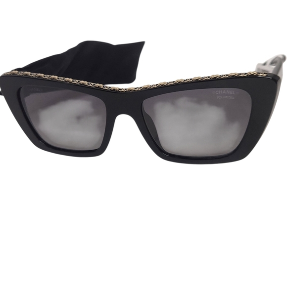CHANEL Butterfly Black Gold Sunglasses - Picture 3 of 13